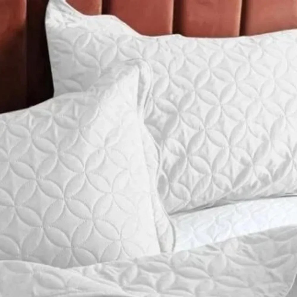 Elegant White Quilted Lightweight Bedspread 3pc Set King